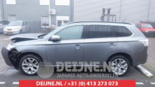 Mitsubishi Outlander 12-