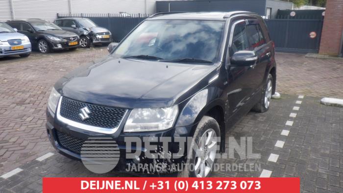 Suzuki Grand Vitara Xenon module O514504 Donor vehicle