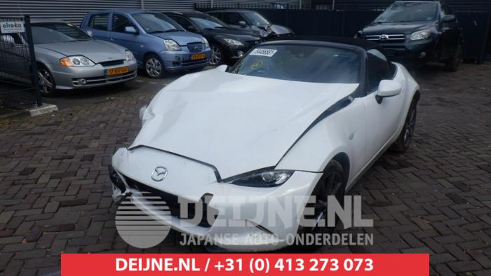Mazda MX-5 Xenon height adjustment O457876 Donor vehicle