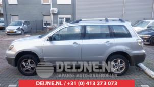 Mitsubishi Outlander 03-