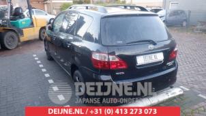 Toyota Avensis Verso 01-