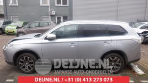 Mitsubishi Outlander 12-