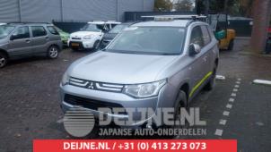 Mitsubishi Outlander Zusätzliches Bremslicht Mitte O487453 Spenderfahrzeug