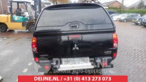 Mitsubishi L200 06-