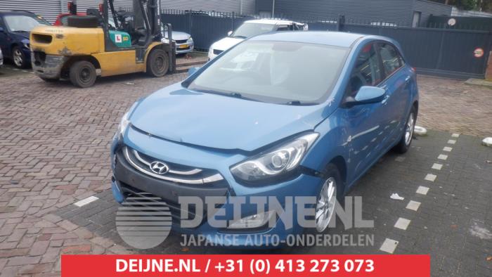 Hyundai I30 Startmotor O464062 Donorvoertuig