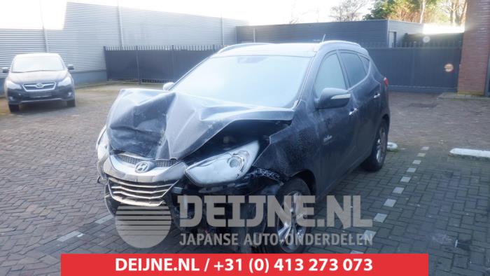 Hyundai IX35 Pdm module O515335 Donorvoertuig