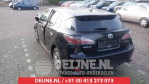 Lexus CT 200h 10-