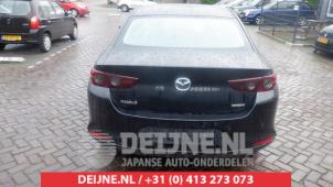 Mazda 3 18-