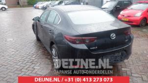 Mazda 3 18-