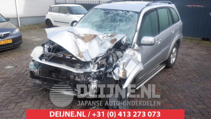 Toyota Rav-4 Transfergetriebe 4x4 O464009 Spenderfahrzeug