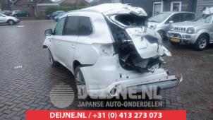 Mitsubishi Outlander 12-