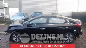Hyundai Ioniq 16-