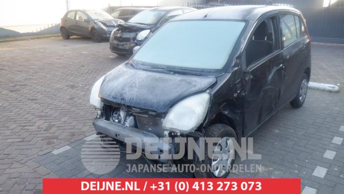 Daihatsu Cuore Fenstermechanik 4-türig rechts vorne O470741