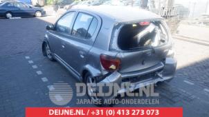 Toyota Yaris 1 00-