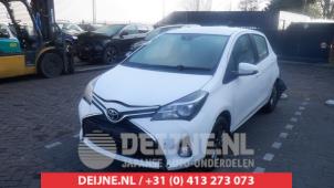Toyota Yaris Front drive shaft, right O480847 Donor vehicle