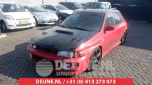 Subaru Impreza Draagarm onder links-voor O474030 Donorvoertuig