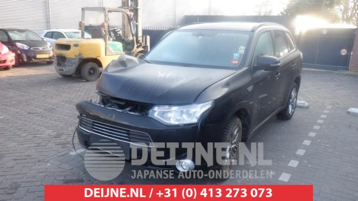 Mitsubishi Outlander Oliekoeler O483206 Donorvoertuig