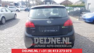 Kia Venga 10-