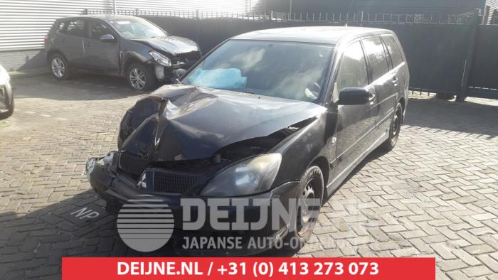 Mitsubishi Lancer Side skirt, right O601772 Donor vehicle