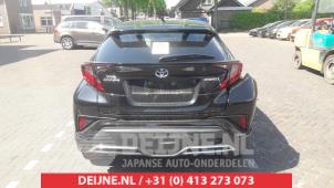 Toyota C-HR 16-