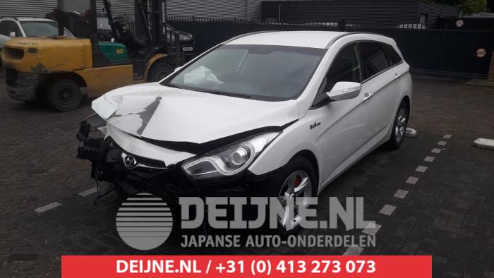 Hyundai I40 Veiligheidsgordel rechts-achter O522498 Donorvoertuig