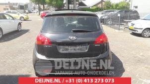 Kia Venga 10-