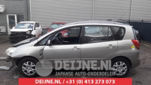 Toyota Corolla Verso 02-