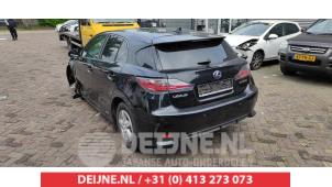 Lexus CT 200h 10-