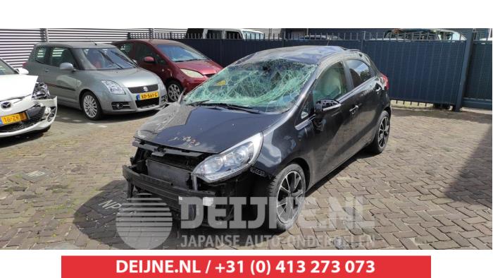 Kia Rio Kachel Ventilatiemotor O491240 Donorvoertuig