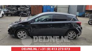 Toyota Auris 13-