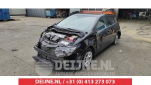 Toyota Auris Body control computer O518250 Donor vehicle