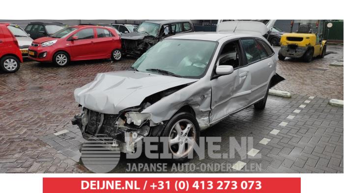 Mazda 323F Luftmengenmesser O495325 Spenderfahrzeug