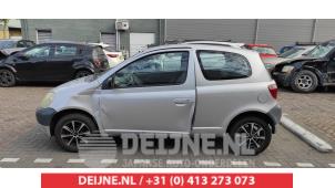 Toyota Yaris 1 00-