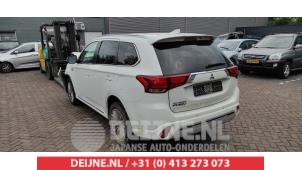 Mitsubishi Outlander 12-