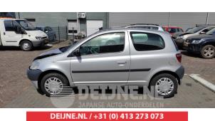 Toyota Yaris 1 00-