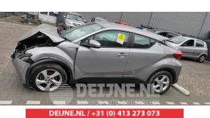 Toyota C-HR 16-