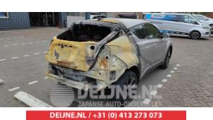 Toyota C-HR 16-