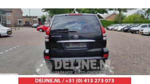 Toyota Landcruiser 120 02-