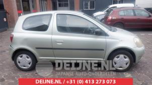 Toyota Yaris 1 00-