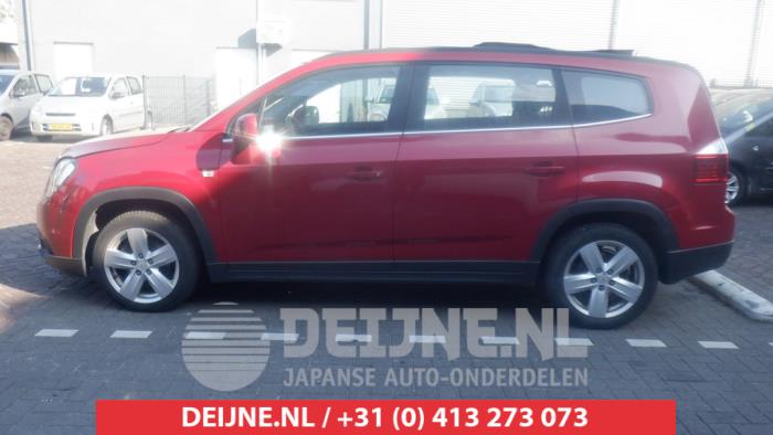 Chevrolet Orlando 2.0 D 16V Sloopvoertuig (2012, Rood)