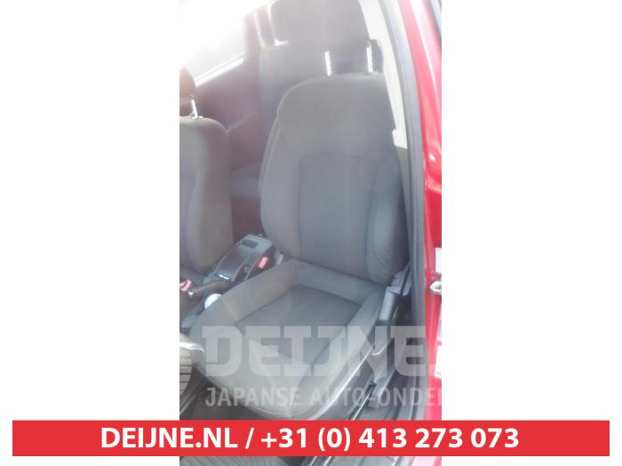 Chevrolet Orlando 2.0 D 16V Sloopvoertuig (2012, Rood)