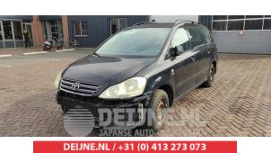 Toyota Avensis Verso 01-