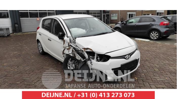 Hyundai I20 Bumper Rooster O509663 Donorvoertuig