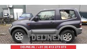 Mitsubishi Pajero 00-