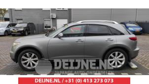 Infiniti FX 03-