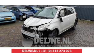 Toyota Urban Cruiser 09-
