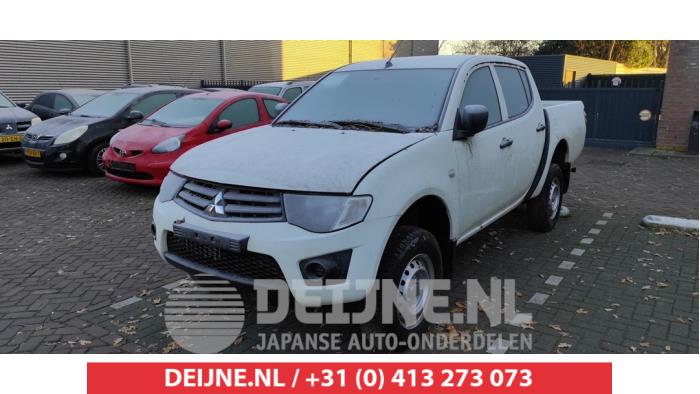 Mitsubishi L-200 2.5 DI-D 4x4 Sloopvoertuig (2013, Wit)