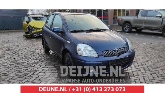 Toyota Yaris Buitenspiegel rechts O521927 Donorvoertuig