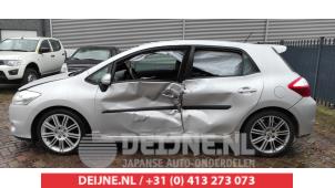 Toyota Auris 07-