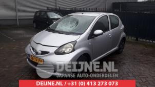 Toyota Aygo Portier 4Deurs links-achter O523494 Donorvoertuig